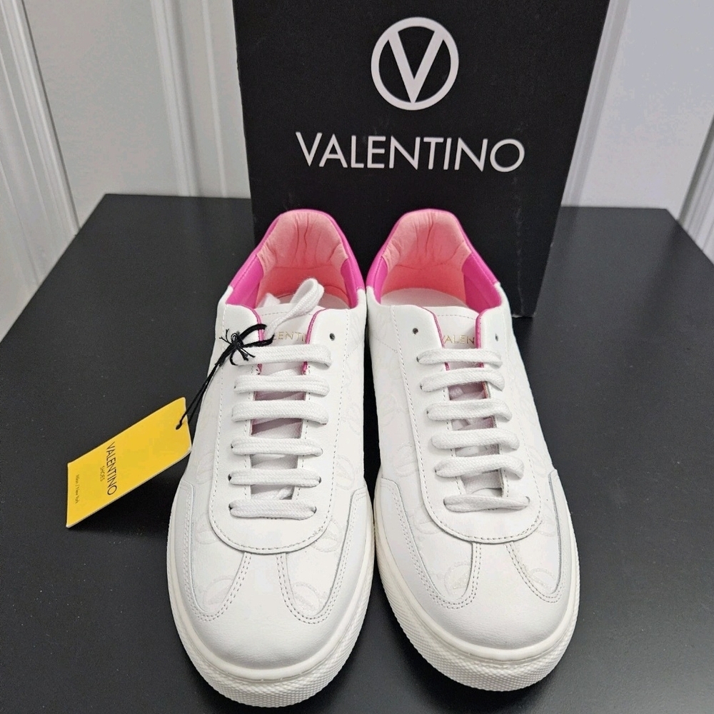 Valentino by Mario Valentino Giuditta Monogram Leather Sneakers Size 8.5